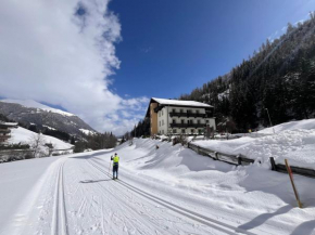 Hotel Garni Grünmoos